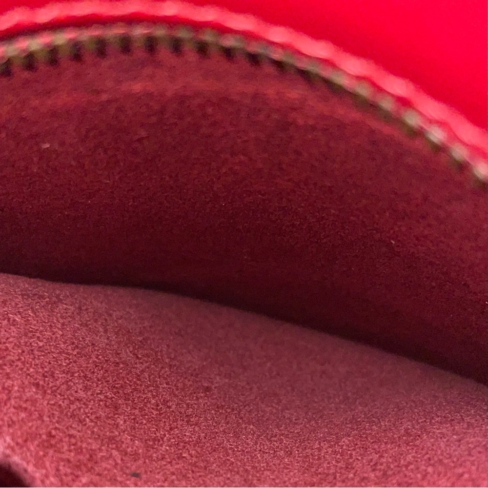 Vintage Coach #9960 Daypack in Red - Picture 15 of 16